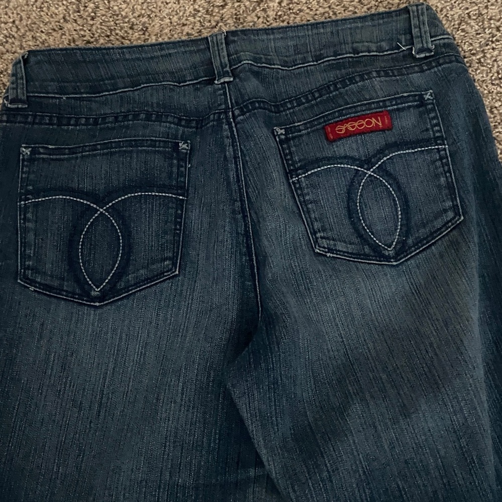 Vintage Sasson Classic Denim Jeans with Stitch Detail - Picture 6 of 9